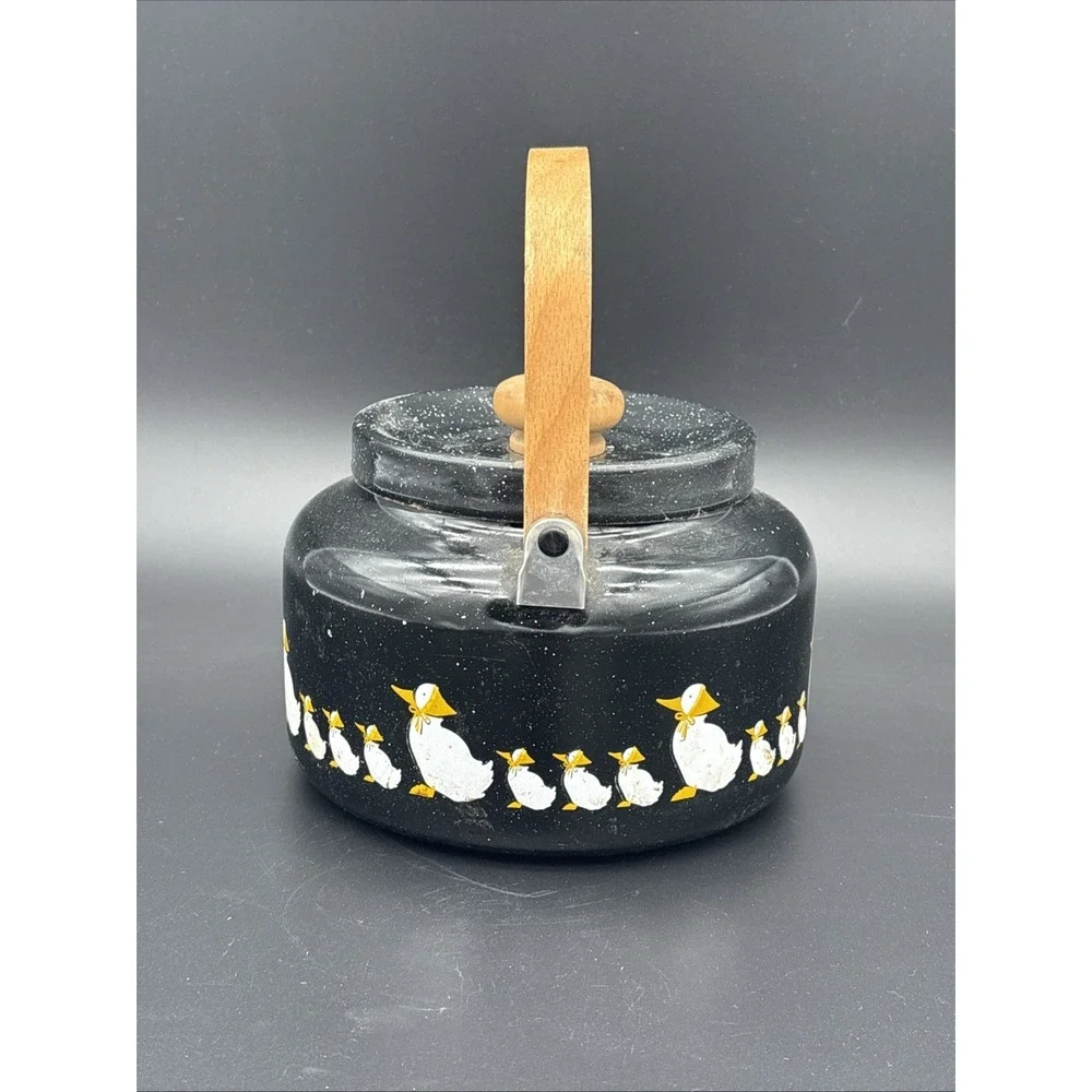 Vintage 1980s Country Duck Family Black Speckled Enamel Tea Kettle Wood Handle